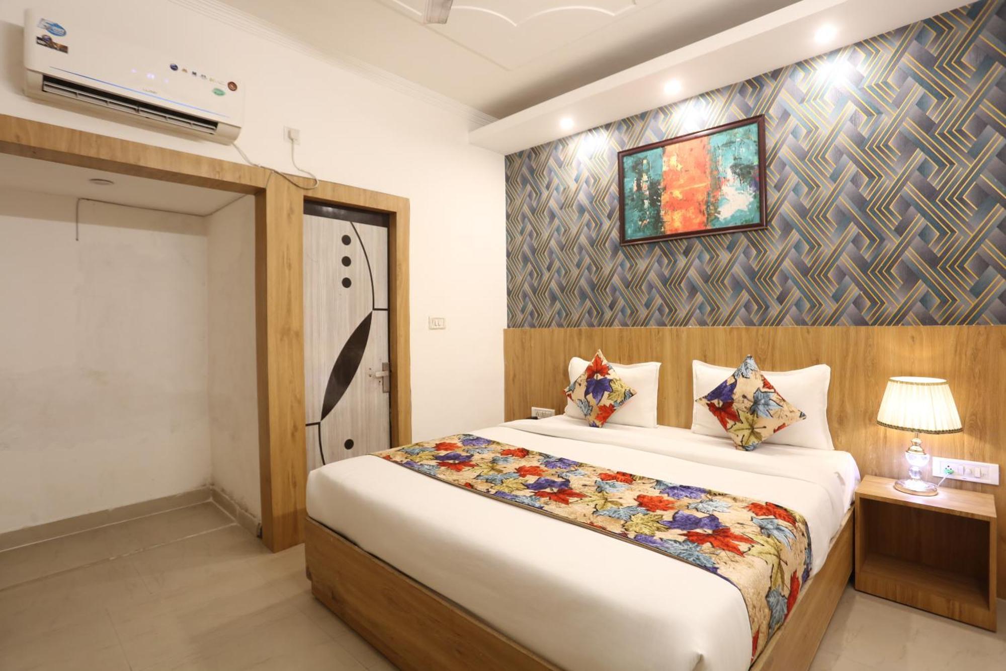 Backpackers - Ink Hotels Delhi Airport By Ss Group Neu-Delhi Exterior foto
