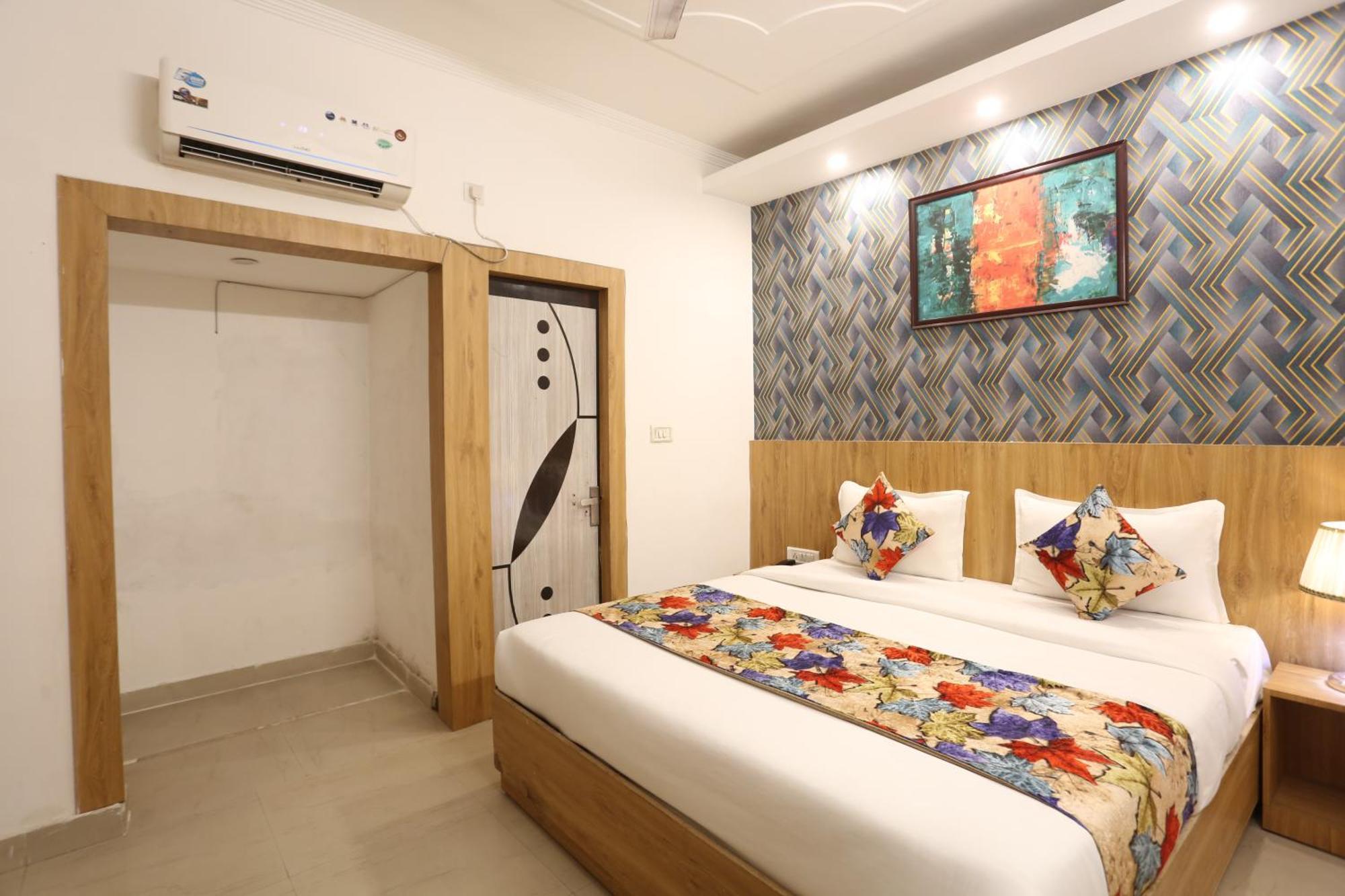 Backpackers - Ink Hotels Delhi Airport By Ss Group Neu-Delhi Exterior foto